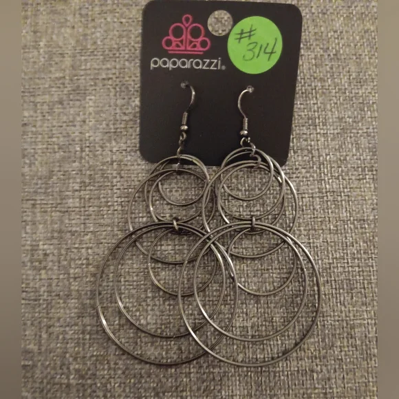 Black Circle HOOP Earrings - Picture 4 of 4